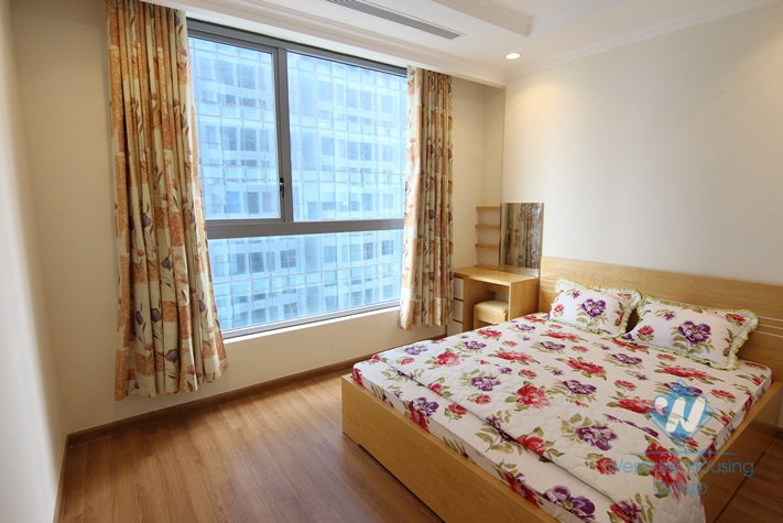Simple apartment for rent in Vinhomes Nguyen Chi Thanh Ha Noi